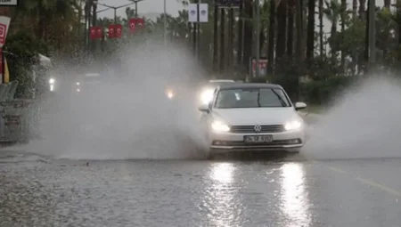 Mersin’de sağanak yağış uyarısı: Hangi ilçelerde etkili olacak?