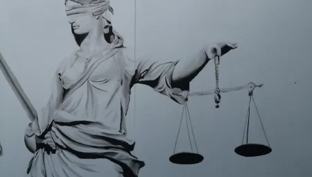 Adaletin Tarihi Yolculuğu: Hukukun Kültürel, Dinsel ve Siyasal Temelleri Nasıl Şekillendi?
