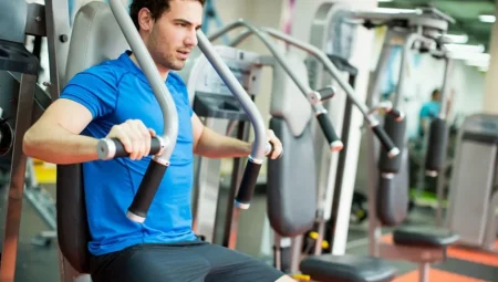 Ramazan’da spor salonlarına ilgi azaldı, bayram sonrası rezervasyonlar doldu